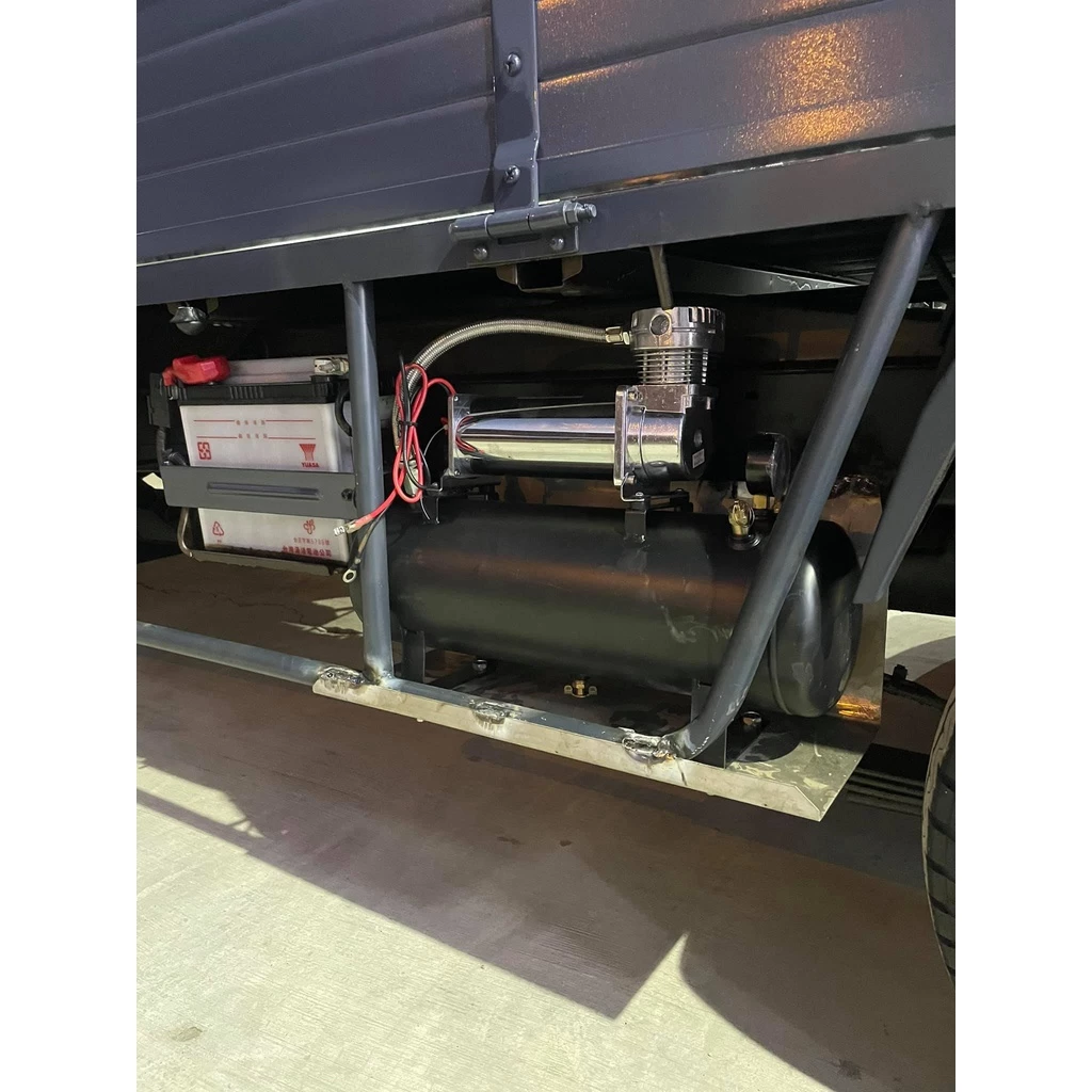 【高總裁LED 】台灣現貨 10公升車用空壓機 AIR喇叭專用 12~24V快速打氣 無油 風桶 儲氣桶 空氣壓縮機