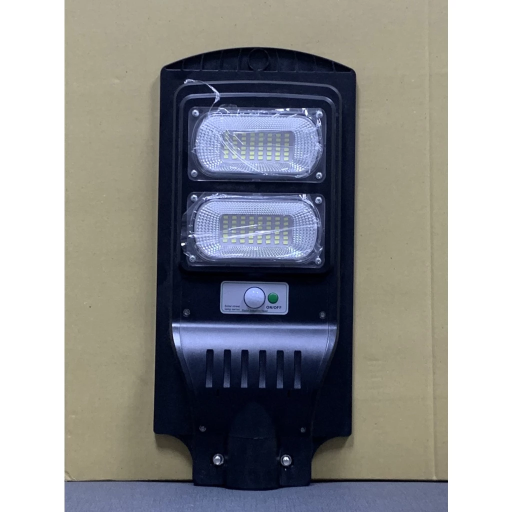 【高總裁LED 】台灣現貨 100W 太陽能路燈 防水 不用插電 可遙控 人體雷達感應 開燈 免電費 卸貨好用