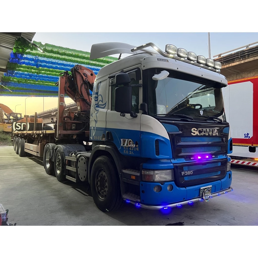 【高總裁LED 】台灣現貨 4LED 側邊燈�12V 24V �防水邊燈 側標誌燈 信號燈 輔助燈 警示燈 邊燈