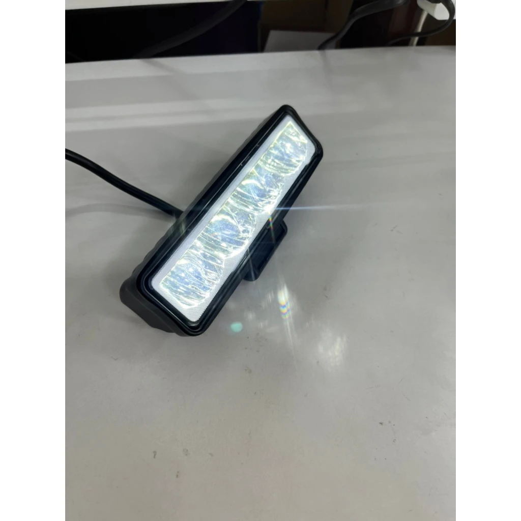【高總裁LED 】台灣現貨 30W日行燈 遠近光 白光 單排 工作燈 霧燈 防水 12~24V LED 長條射燈