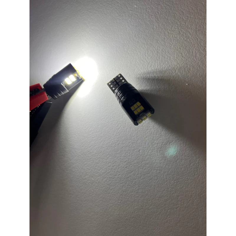 【高總裁LED 】台灣現貨 LED 室內燈 雙尖 T10 方向燈 車門燈 閱讀燈 腳底燈 12V 24V 車燈