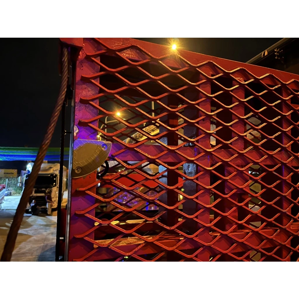 【高總裁LED 】台灣現貨 尾門警示燈(2顆一組)12V24V 爆閃黃燈 防水 車尾警示燈 升降尾門 90度不閃爍