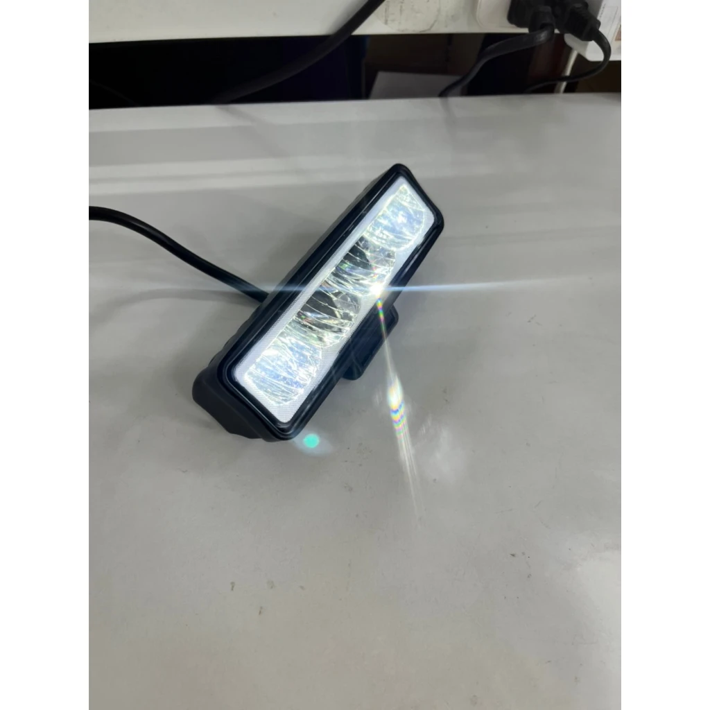【高總裁LED 】台灣現貨 30W日行燈 遠近光 白光 單排 工作燈 霧燈 防水 12~24V LED 長條射燈