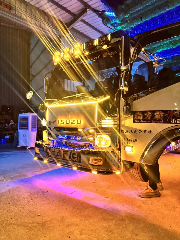 ISUZU貨車改裝