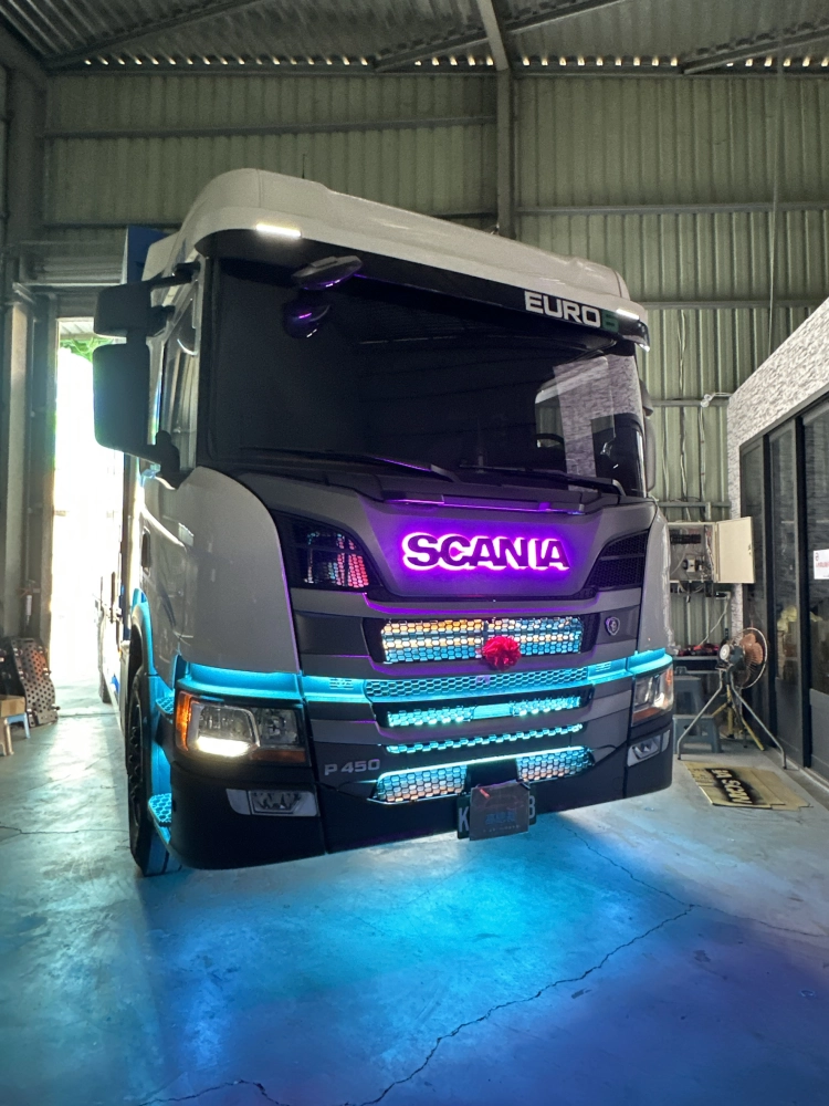 SCANIA貨車改裝
