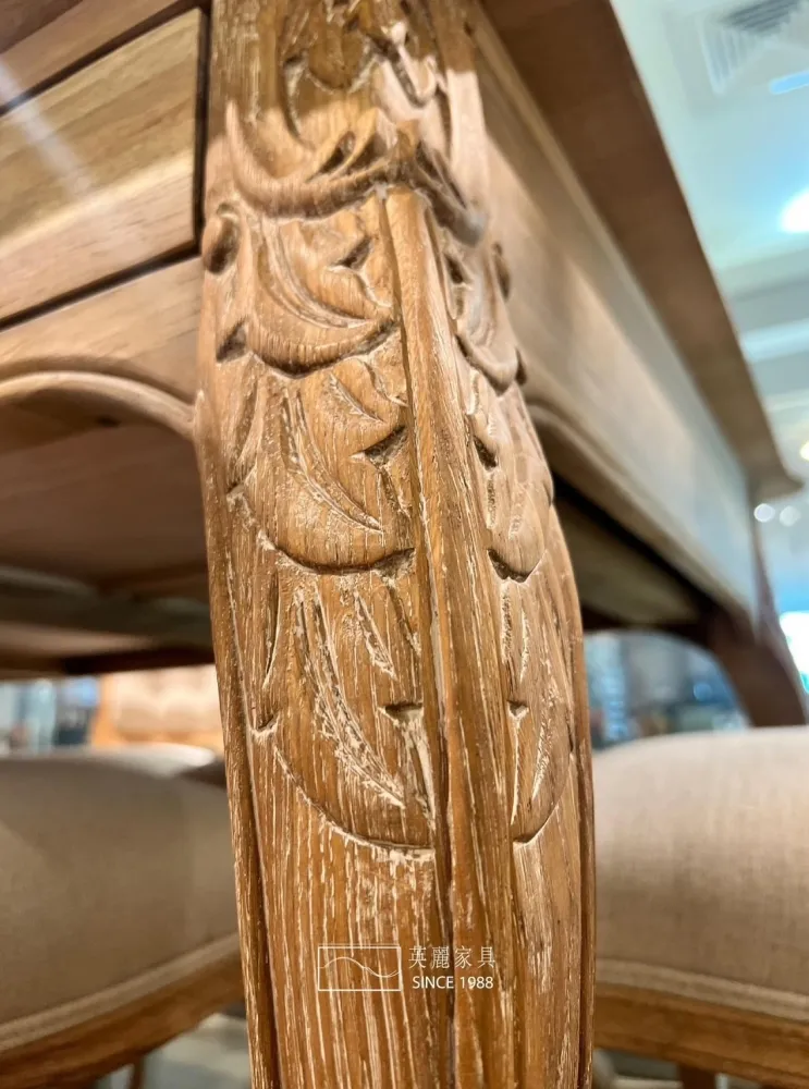MY六抽餐桌