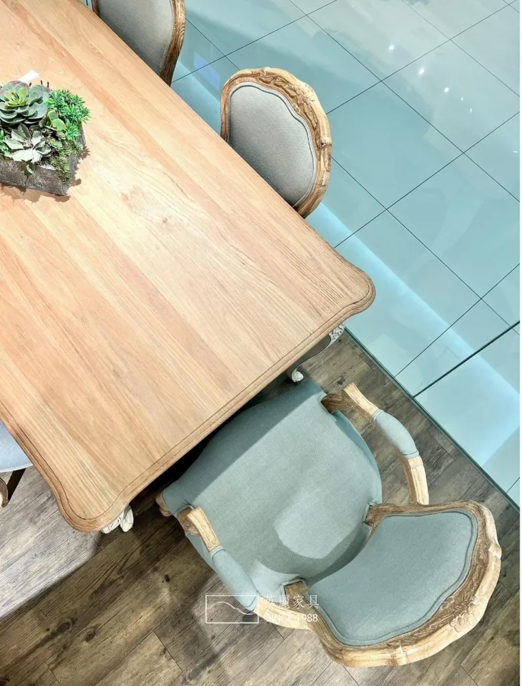 MY六抽餐桌