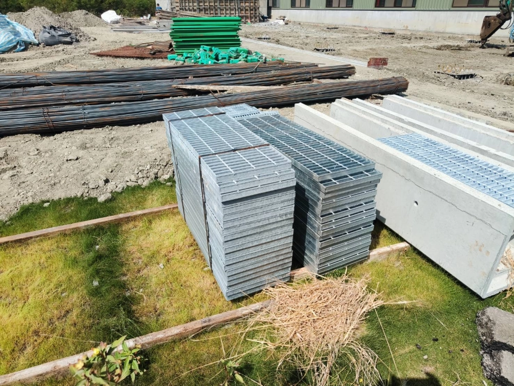 鑄鐵蓋、鍍鋅格柵蓋