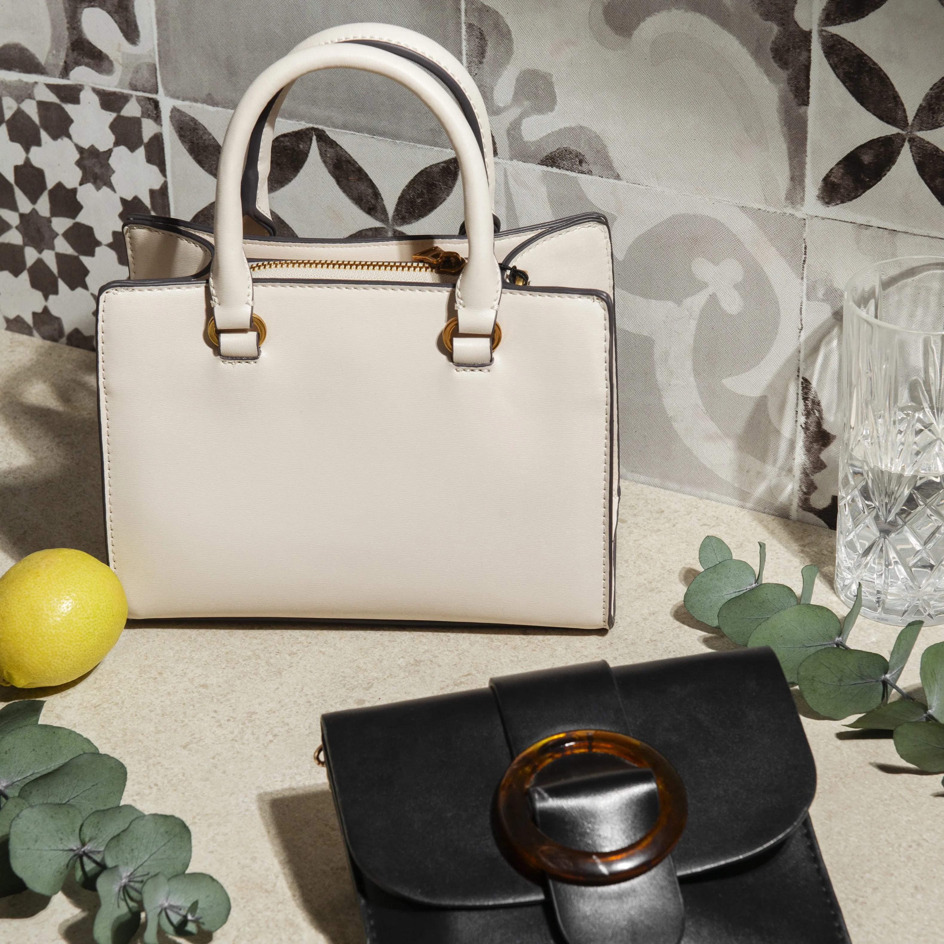 精品收購價格如何評估？ 二手名牌收購｜新竹二手名牌收購｜東區二手名牌收購