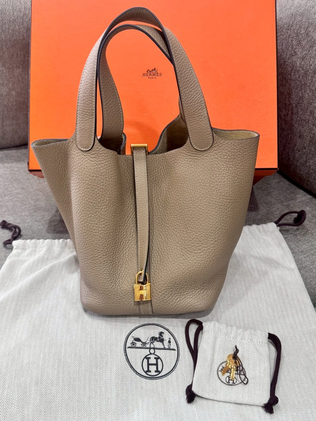 HERMES PicotinLock  22 風衣灰金釦