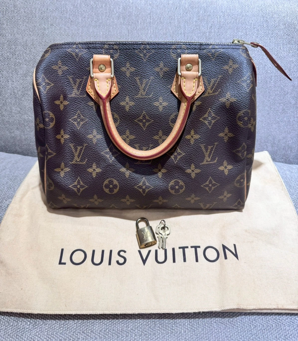 Louis Vuitton Speedy 25