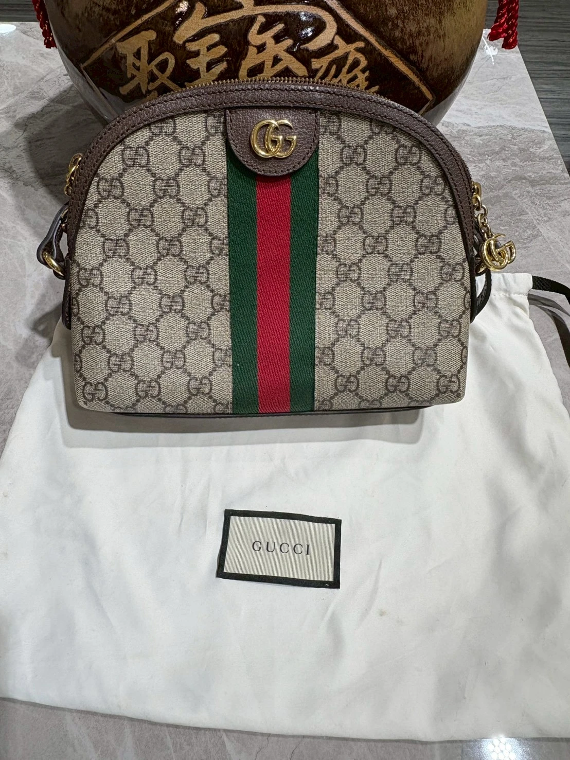 GUCCI 側背 貝殼包