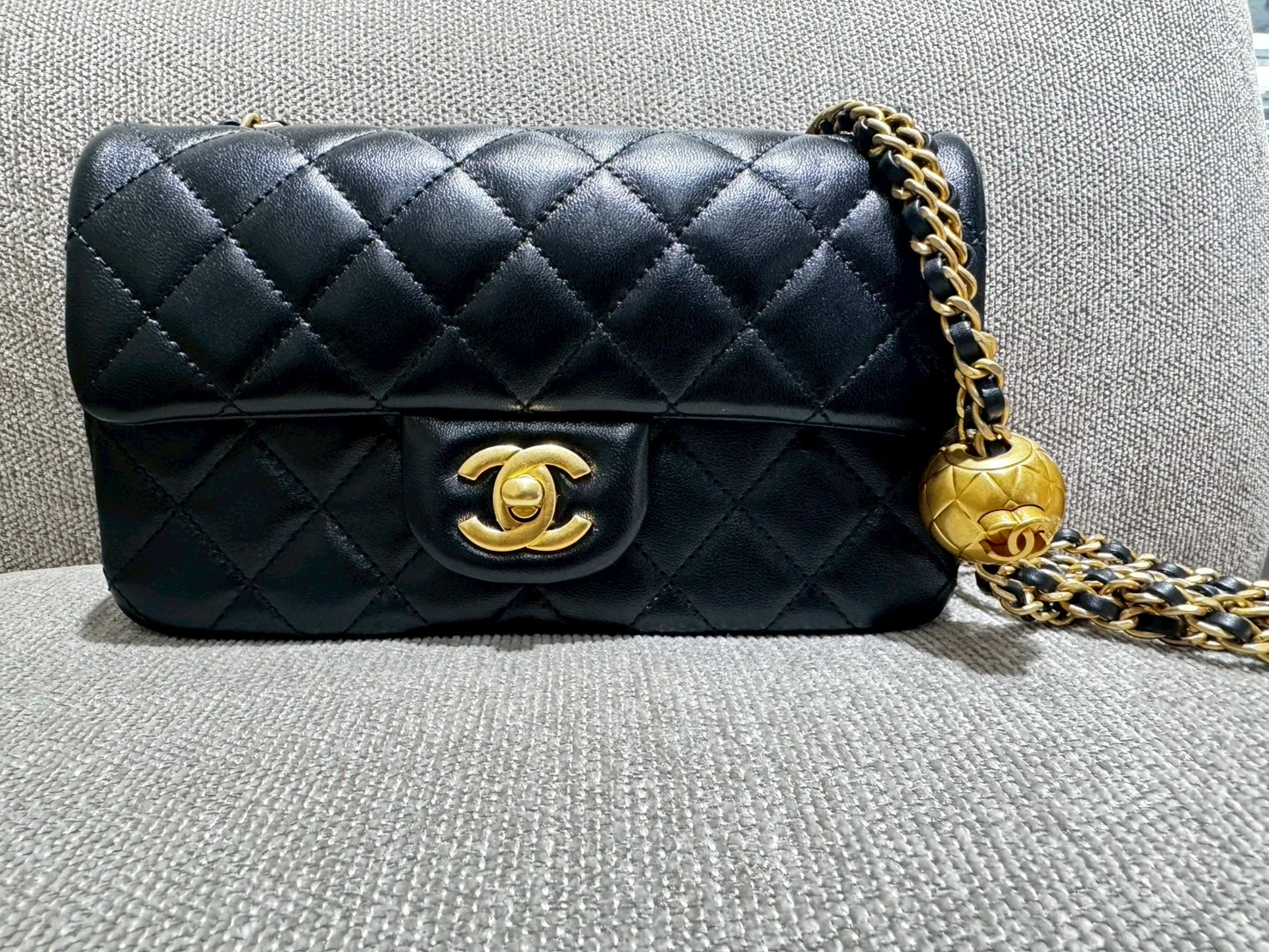 CHANEL CF 20 黑色金球金鍊