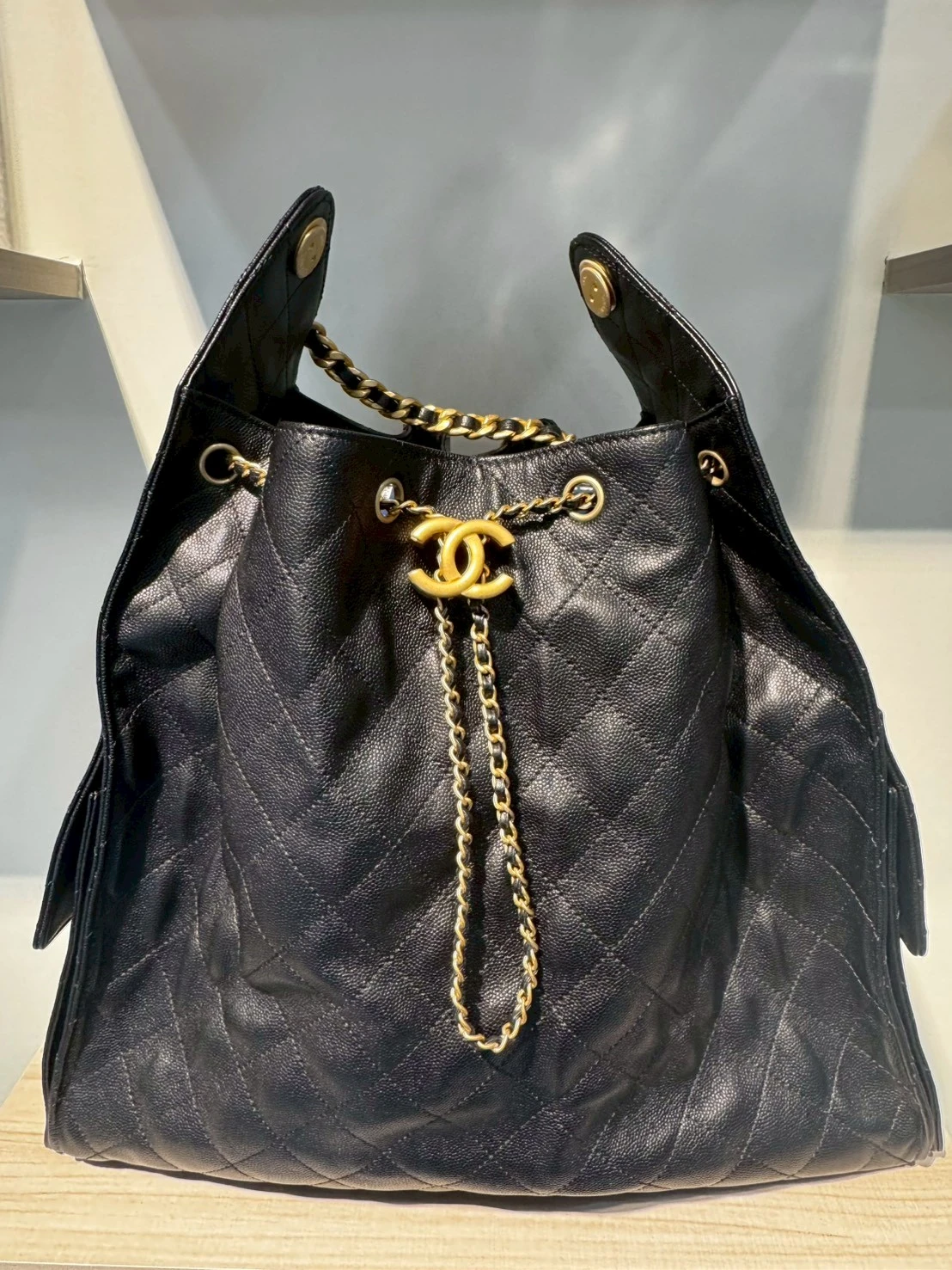 CHANEL黑金荔枝25 BAG 大號 晶片款