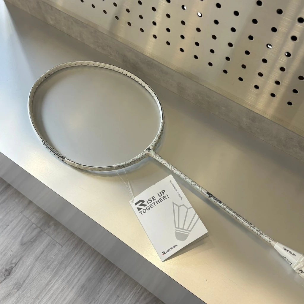 〔飛迅羽球仁德館〕Redson Shape01 碳纖維羽球拍 適中 硬版