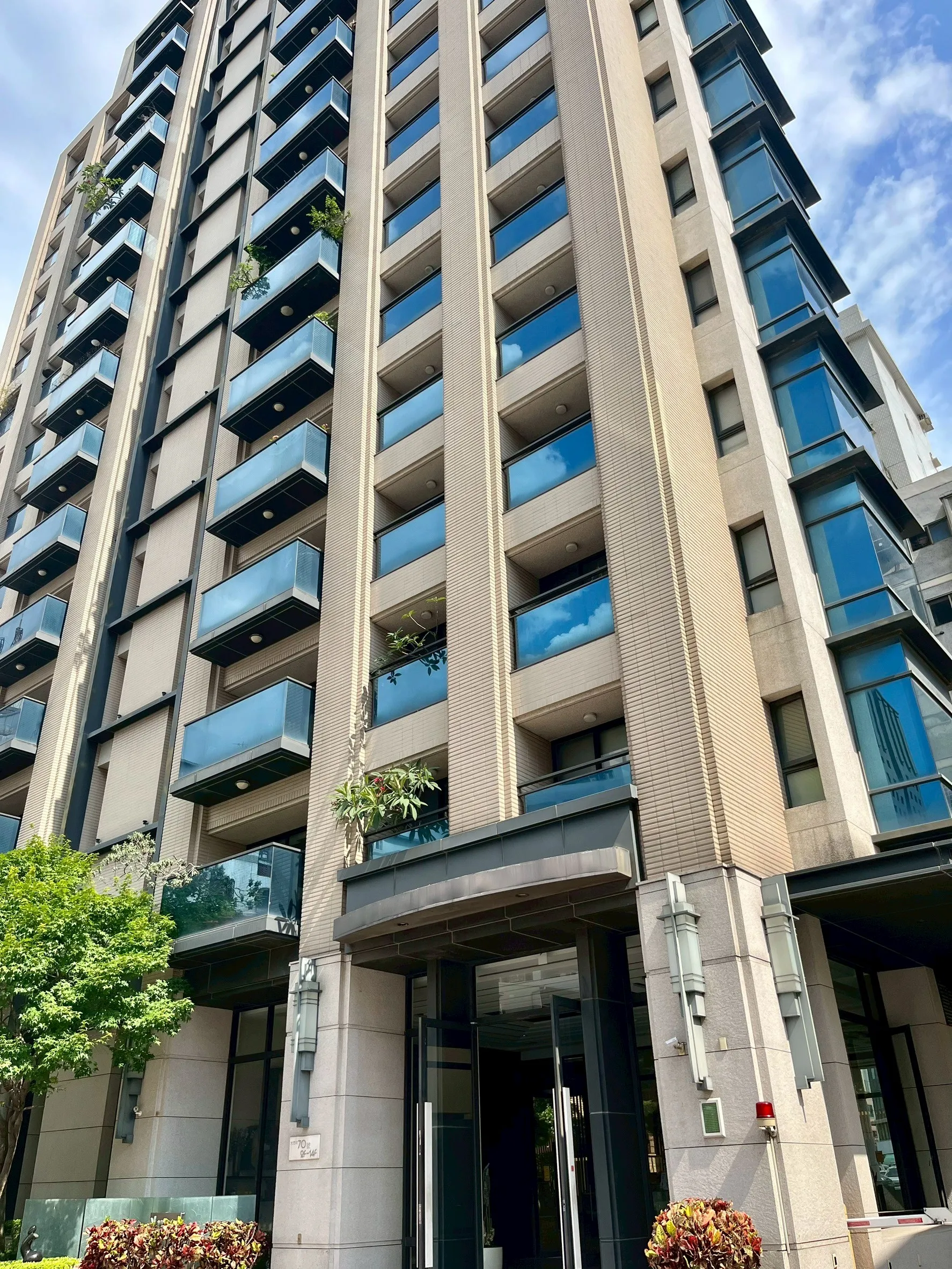 總太品精誠一期｜台中｜優質建案｜優質社區｜五期買房｜五期賣房