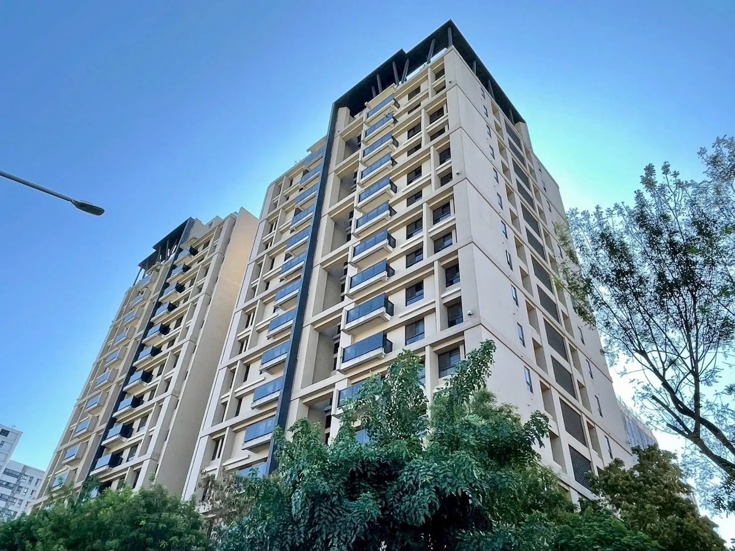 ★台中十期登陽穗悅｜稀有大三房含游泳池公設｜臨近機捷建案★|1928萬