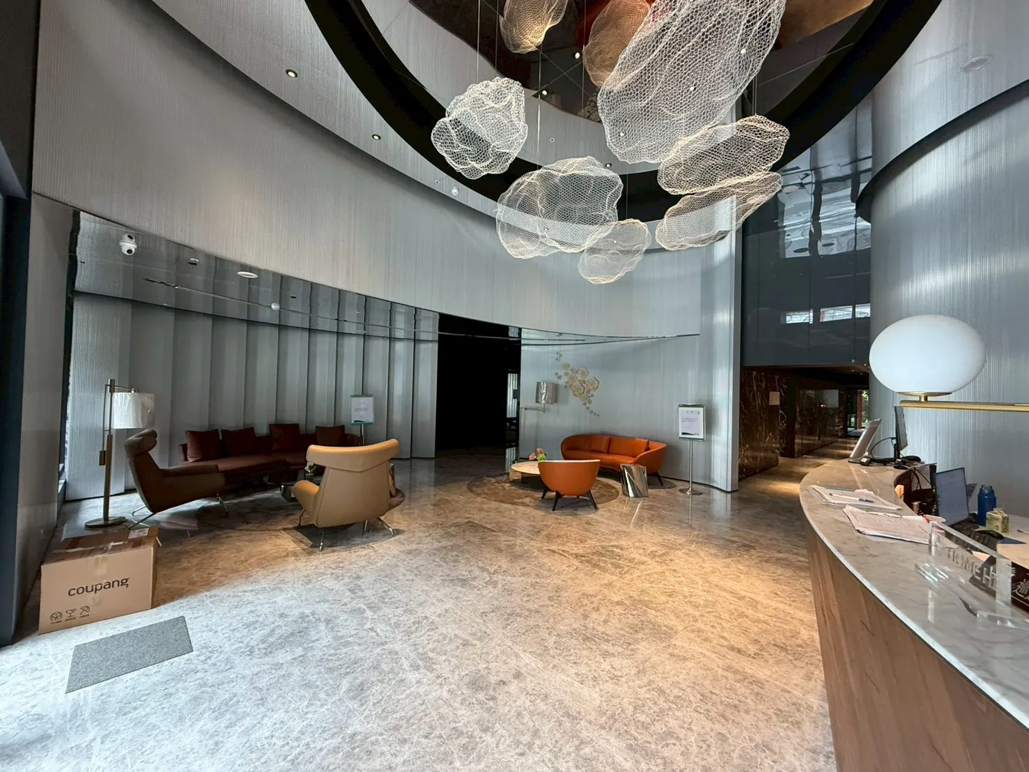 鼎泰中城|中區|三房|平車|2188萬   鼎泰中城|台中|中區|買房|三房平車|首購買房|捷運宅