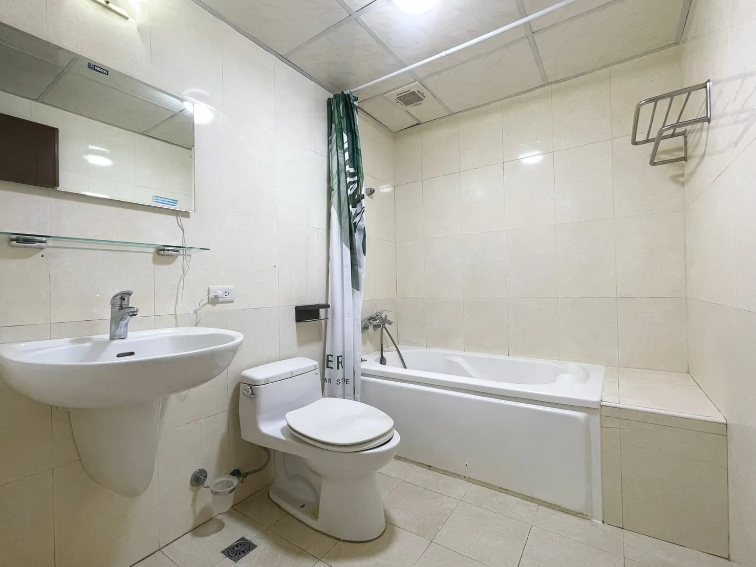 ★勇建光翼西屯三房雙平車★專任|2188萬 勇建光翼|台中西屯區|西屯區買房|西屯區賣房|三房平車|西屯三房|首購買房|