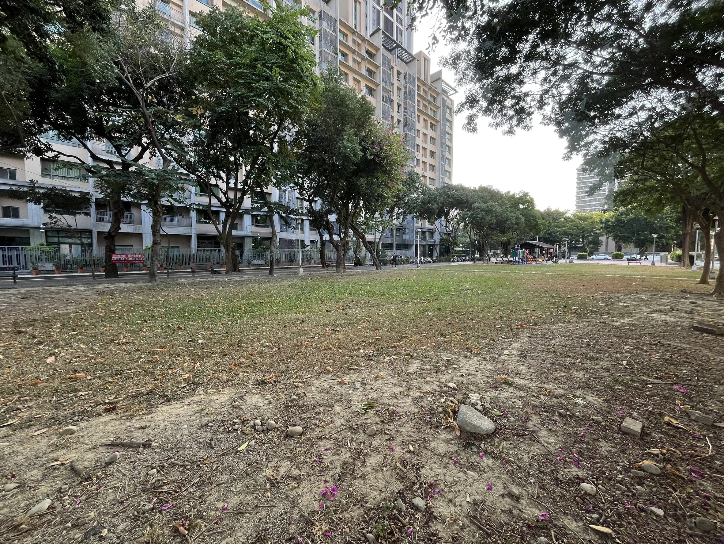 國產都心|台中|北區|商辦出售|辦公室出售|商辦推薦|700萬    台中商辦｜北區商辦｜台中買商辦｜北區辦公室｜買辦公室｜台中買辦公室｜投資置產｜商辦投資｜微型商辦