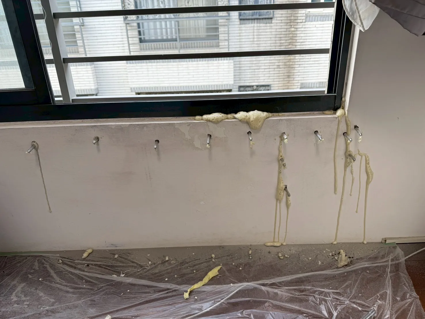 牆面滲水，高壓灌注止水