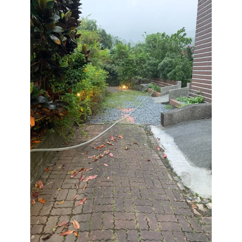 深山裡 自來水運送補給作業