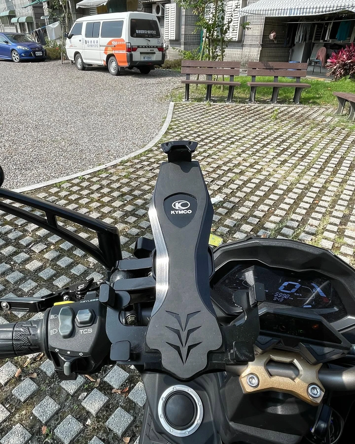 光陽 Krv180 Moto 鏈條 TCS.ABS 免鑰匙