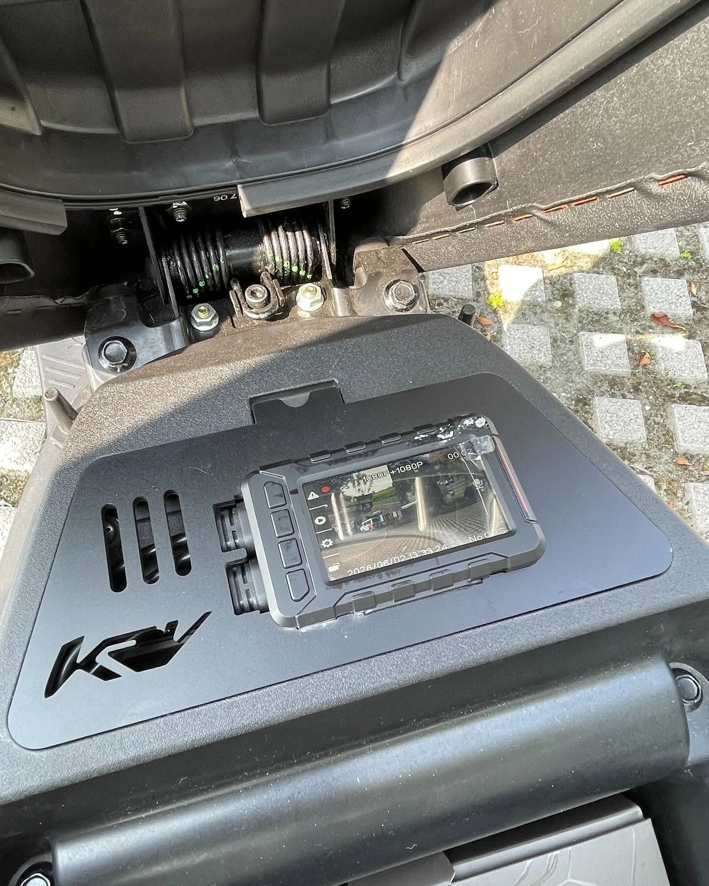 光陽 Krv180 Moto 鏈條 TCS.ABS 免鑰匙