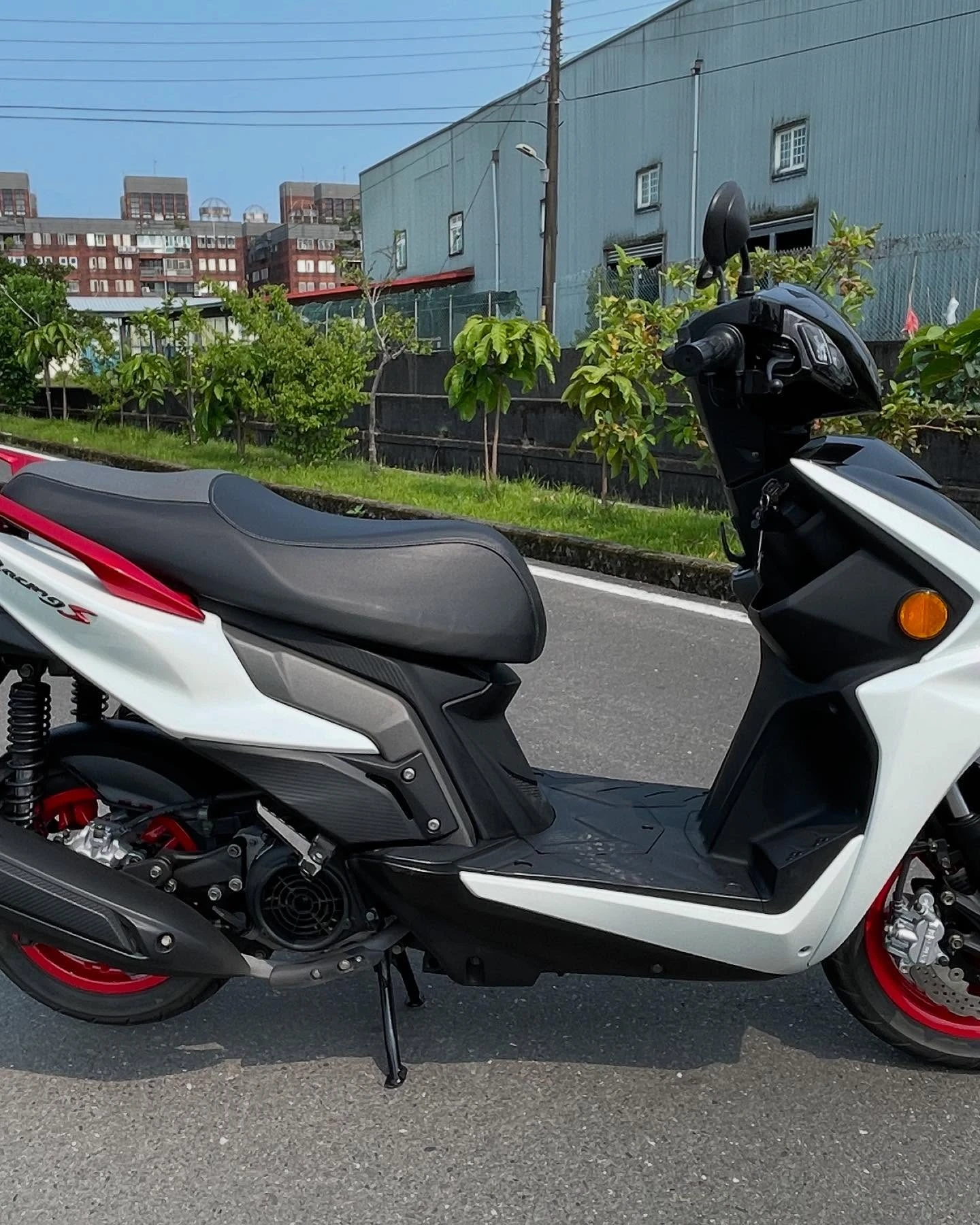 光陽 雷霆S 125 雙碟