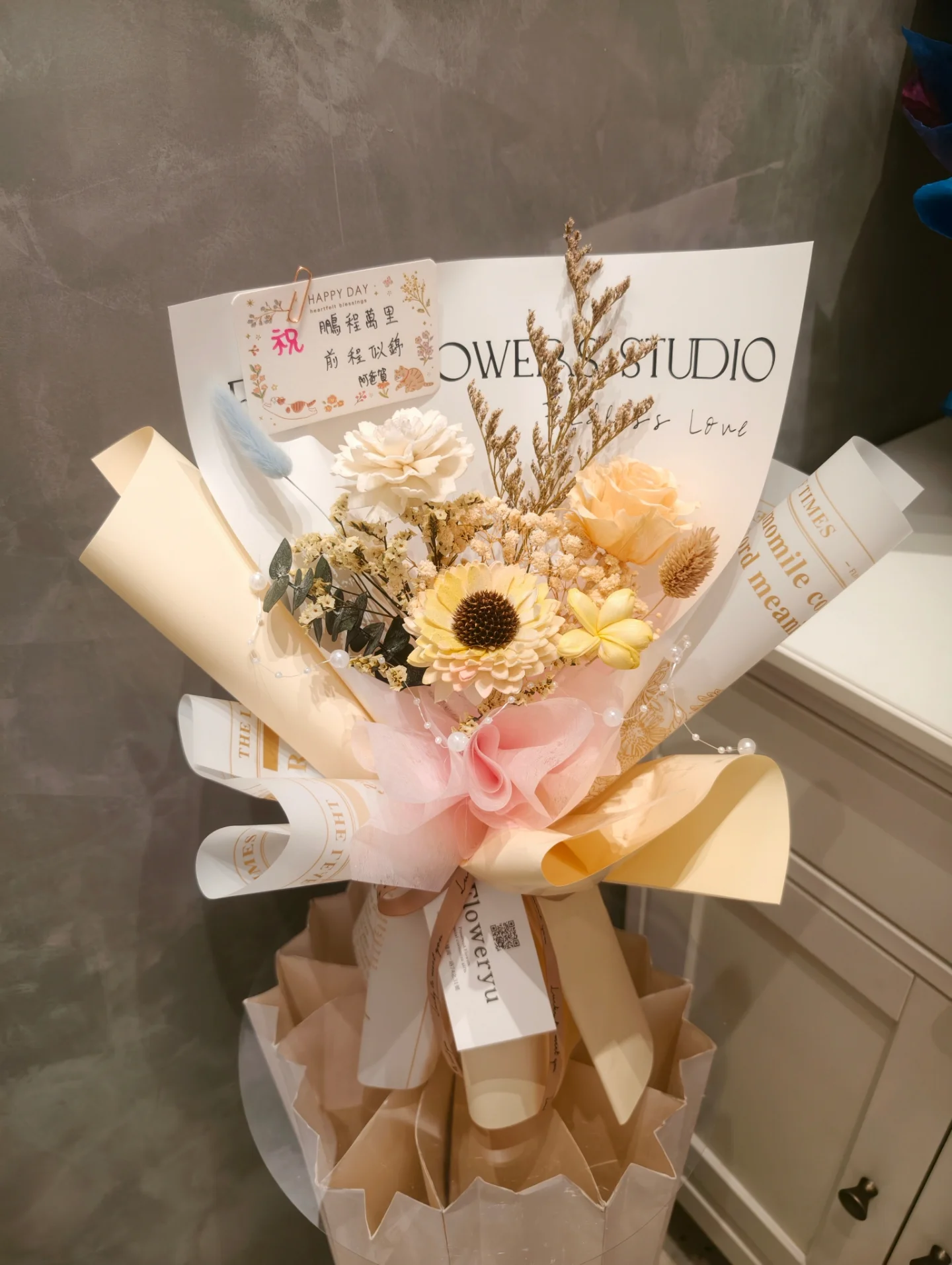 客製化花束【高雄客製化花禮】【苓雅區花束設計】
