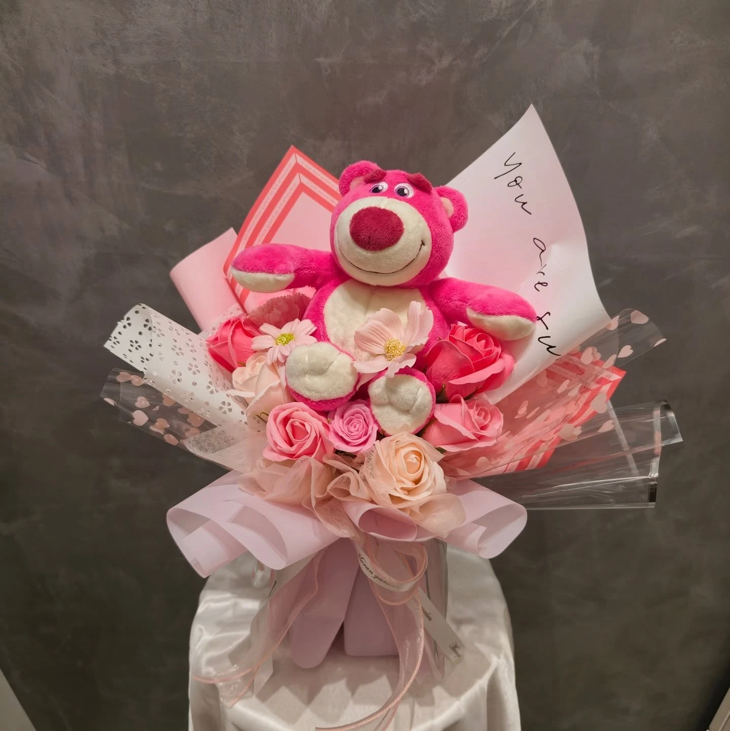 客製化花束【高雄客製化花禮】【苓雅區花束設計】
