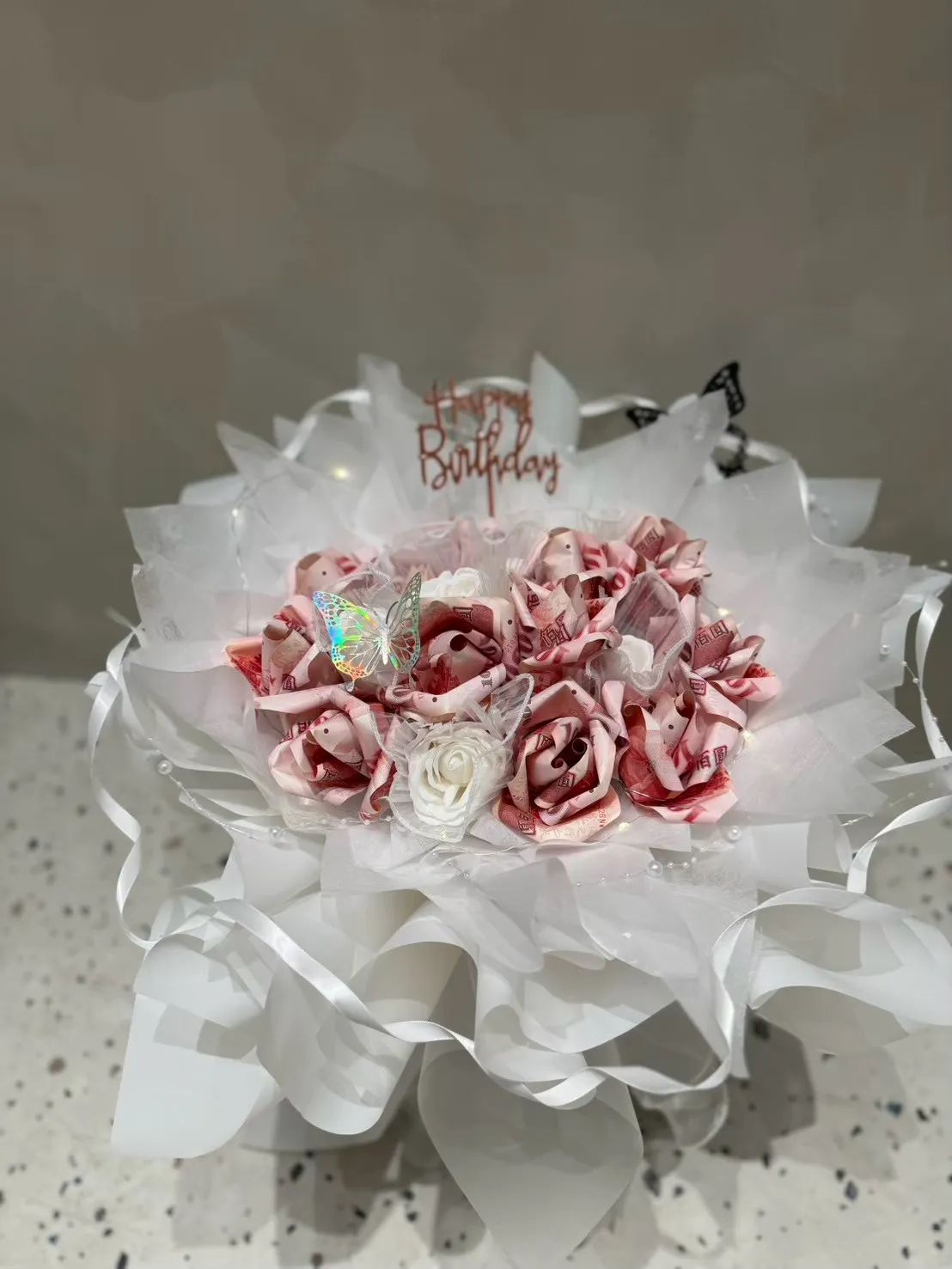 36張鈔票玫瑰花束（12朵）