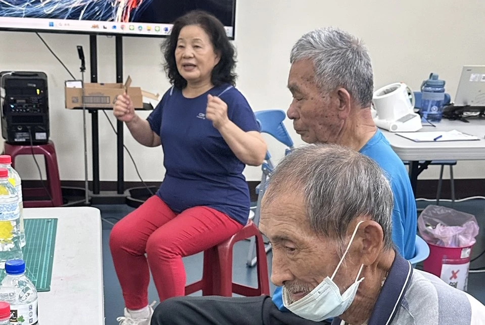 預防延緩失能肌力訓練｜新社社區據點