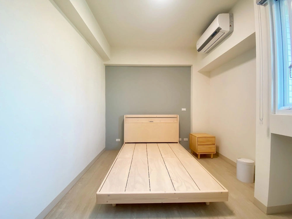 高雄市梓官區梁公館