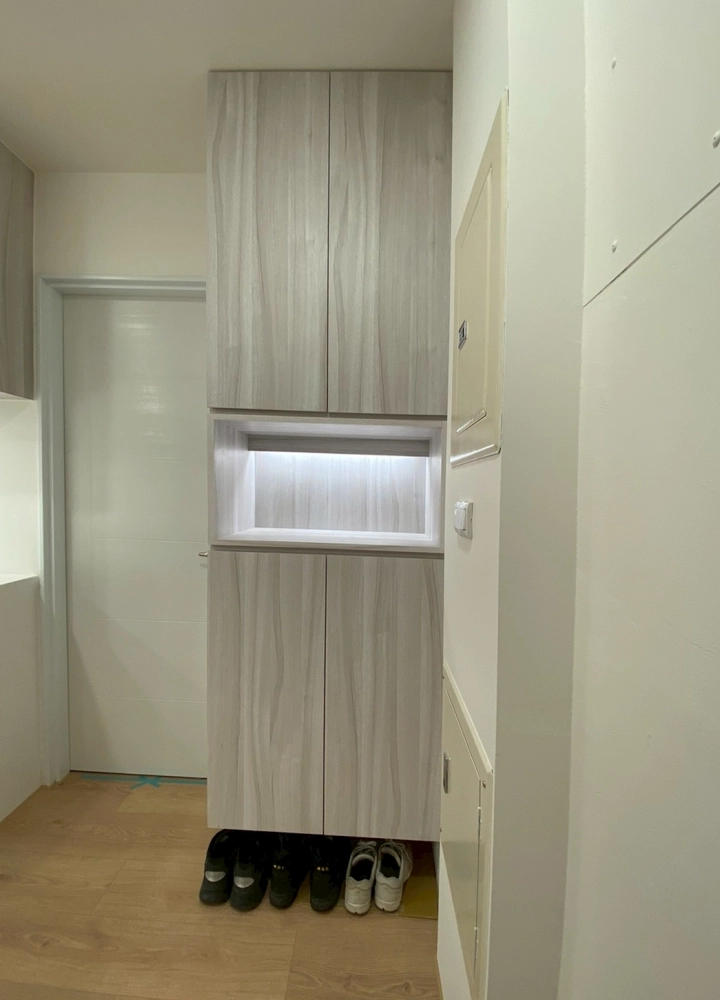 台南市東區康小姐