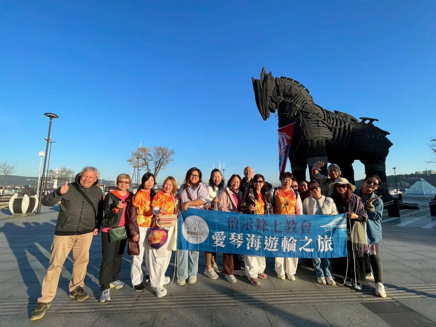 眺望加里波利半島｜土耳其旅遊｜土耳其跟團｜土耳其熱氣球行程｜土耳其郵輪旅遊｜土耳其哥樂美露天博物館｜土耳其駱駝岩｜土耳其凡湖