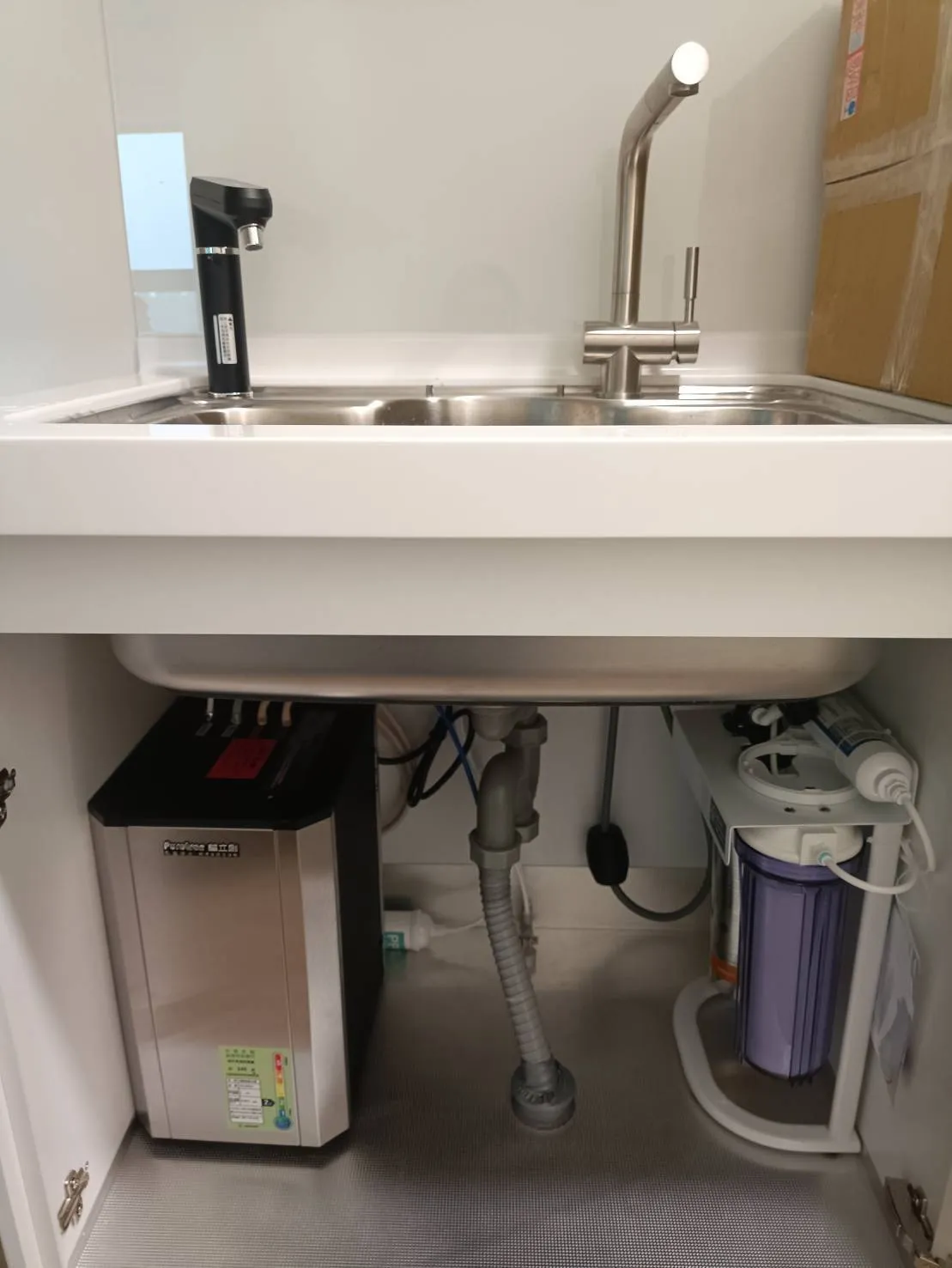 普立創 TPH-689 A2 溫控款 廚下型雙溫熱飲機(銀/霧黑色龍頭)