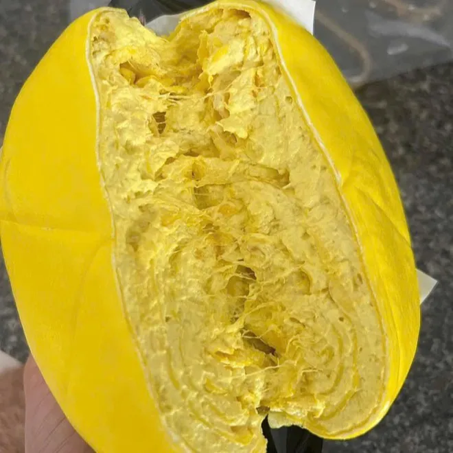 金枕頭榴槤千層蛋糕禮盒