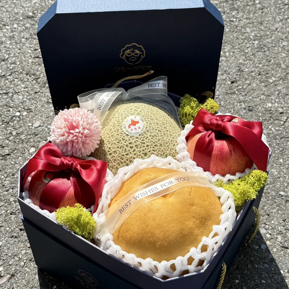 河傾月落禮盒 (禮盒會更換款式)