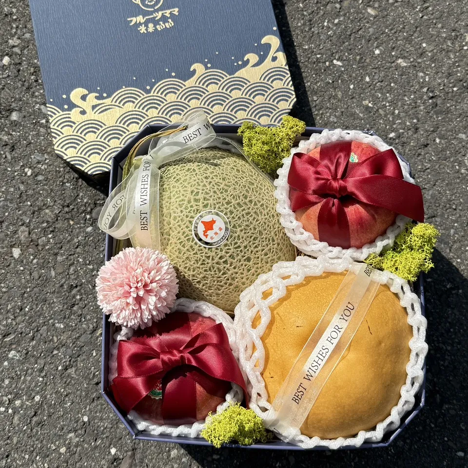 河傾月落禮盒 (禮盒會更換款式)