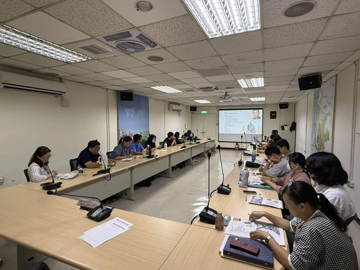 本所不動產估價師邱士峰，受邀前往臺中市政府都發局辦理容積代金估價教育訓練課程