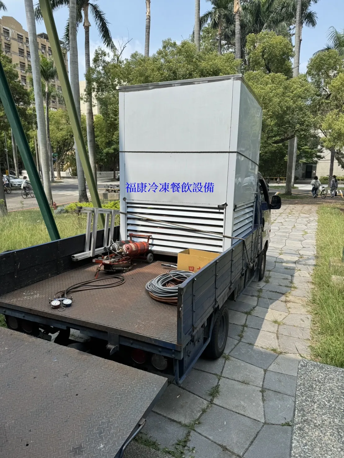 中興大學實驗室冷卻機安裝/冷凍庫安裝/高濕度冷藏庫安裝