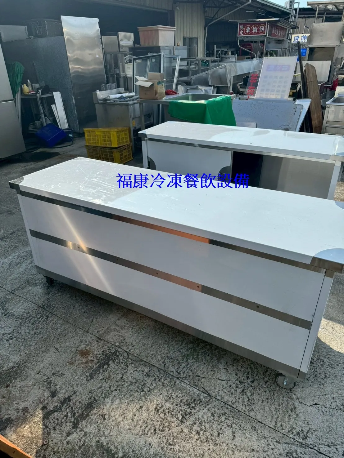全新2尺*6尺三層三面封工作台+拉門