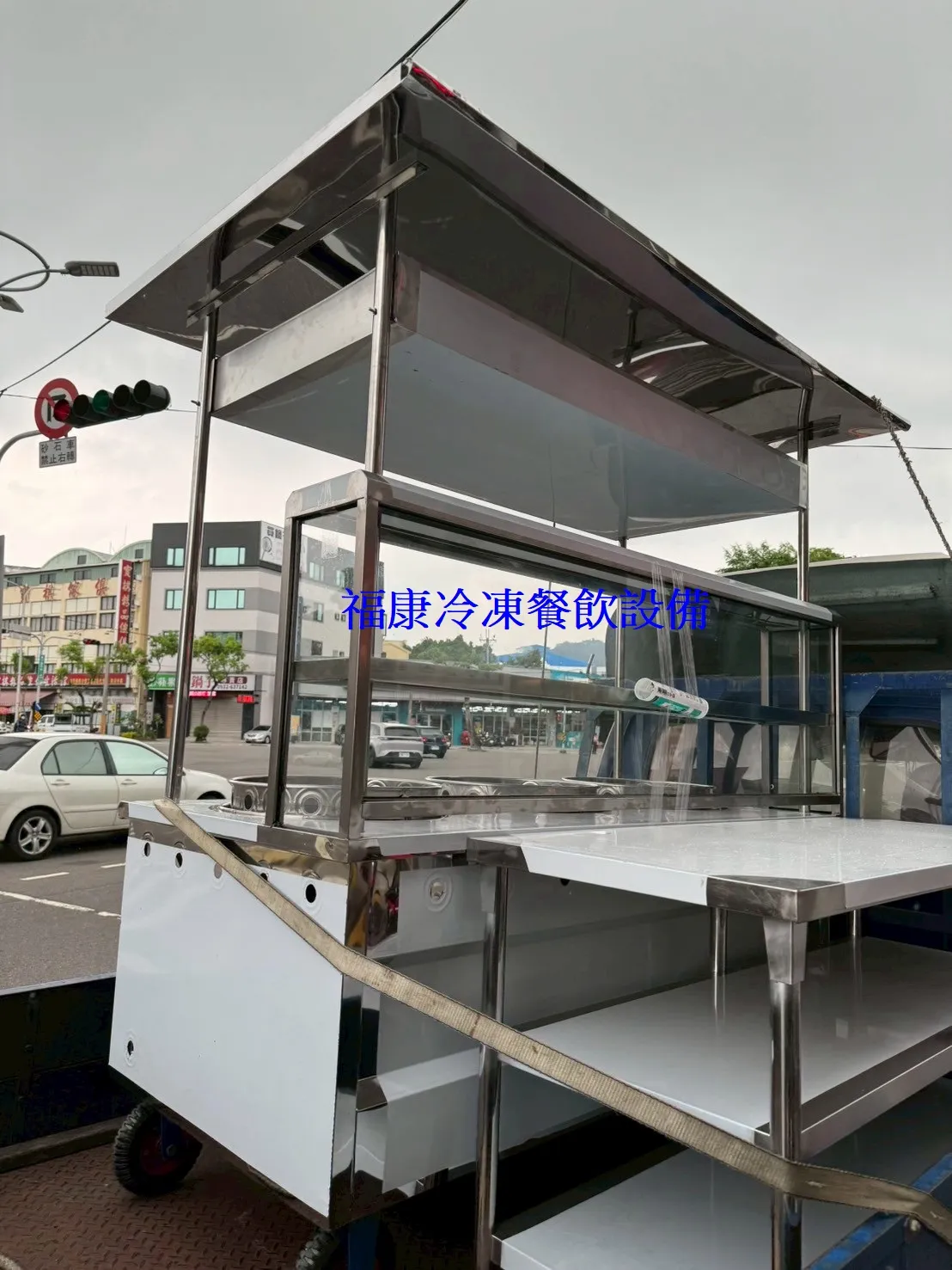 訂製營業用移動式三孔屋頂玻璃吧檯餐車 2尺8x5尺8三洞架高/三孔隔開/防火桶/煞車輪/煮麵機