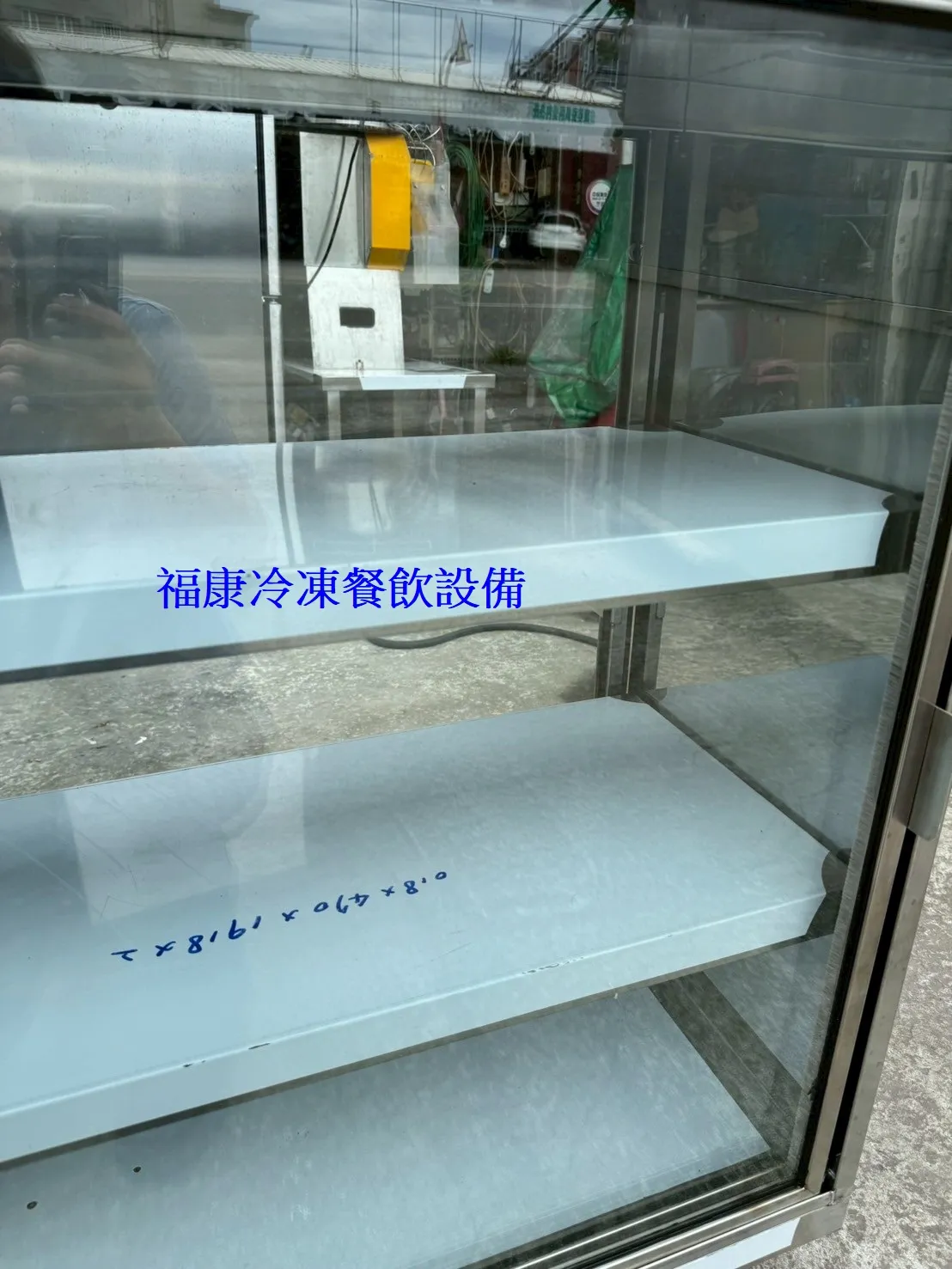 訂製各式尺寸不銹鋼玻璃收納櫃/展示櫃