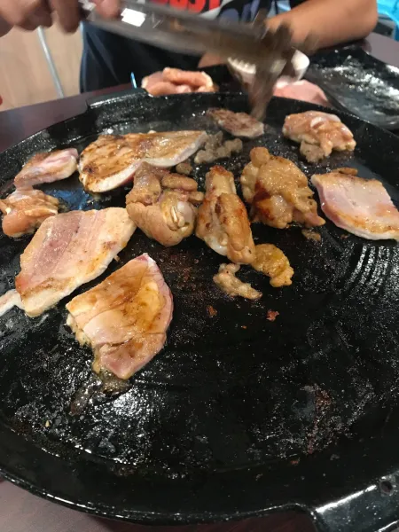 肉鮮生