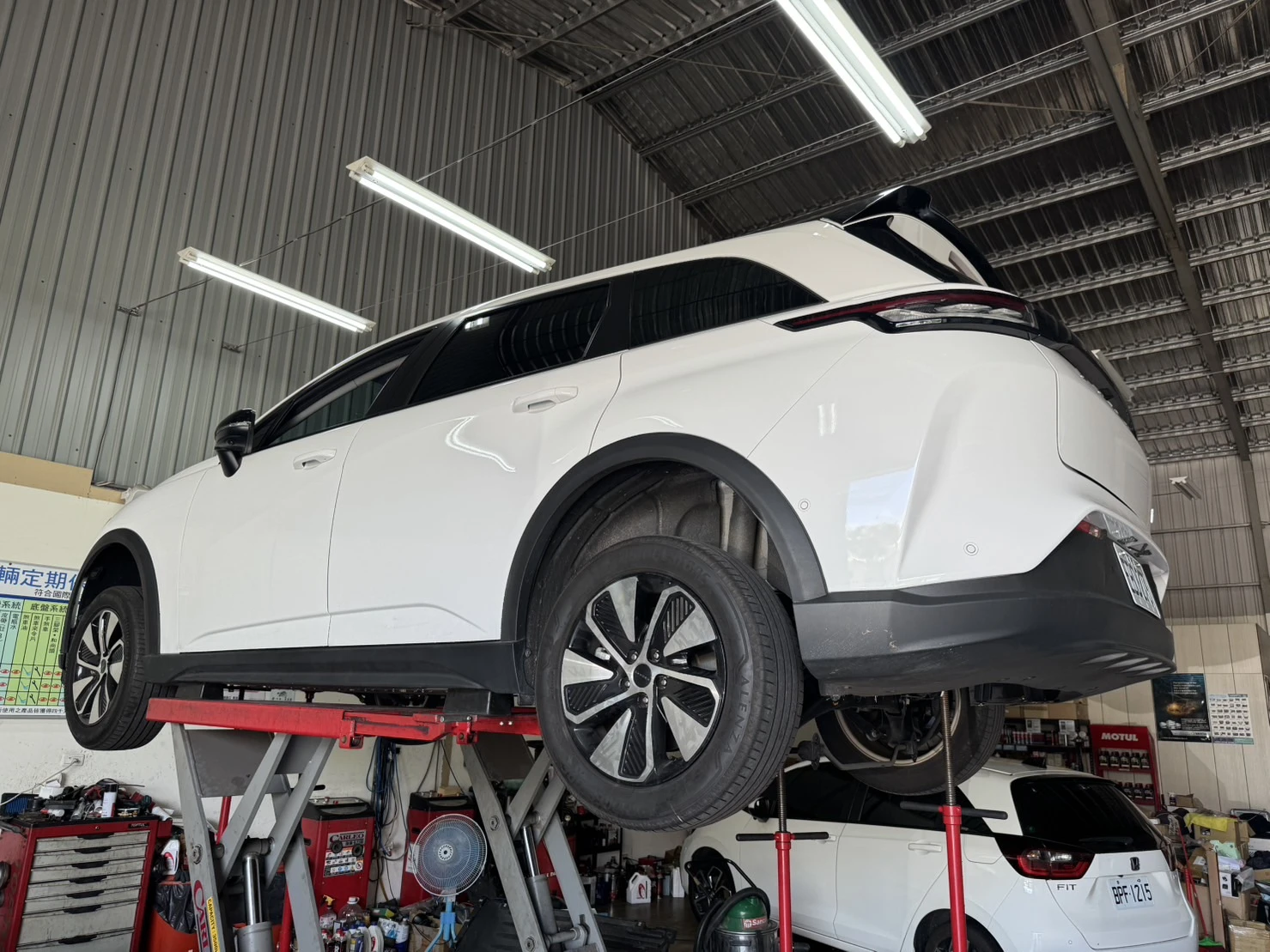 副車架位置偏移會有什麼影響？台中底盤優化專業解析