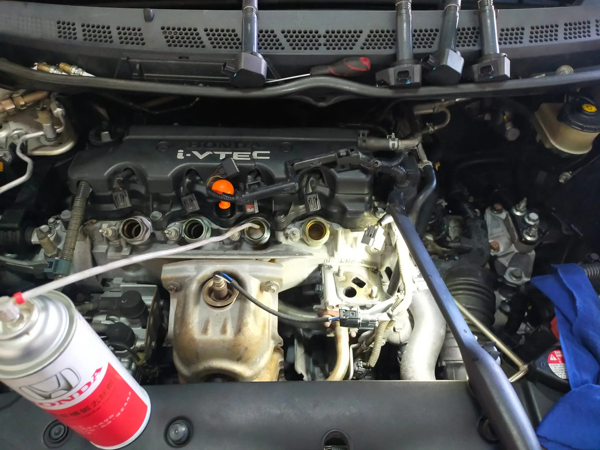 感謝好友陳董信任來廠保養愛車，處理油封漏油！