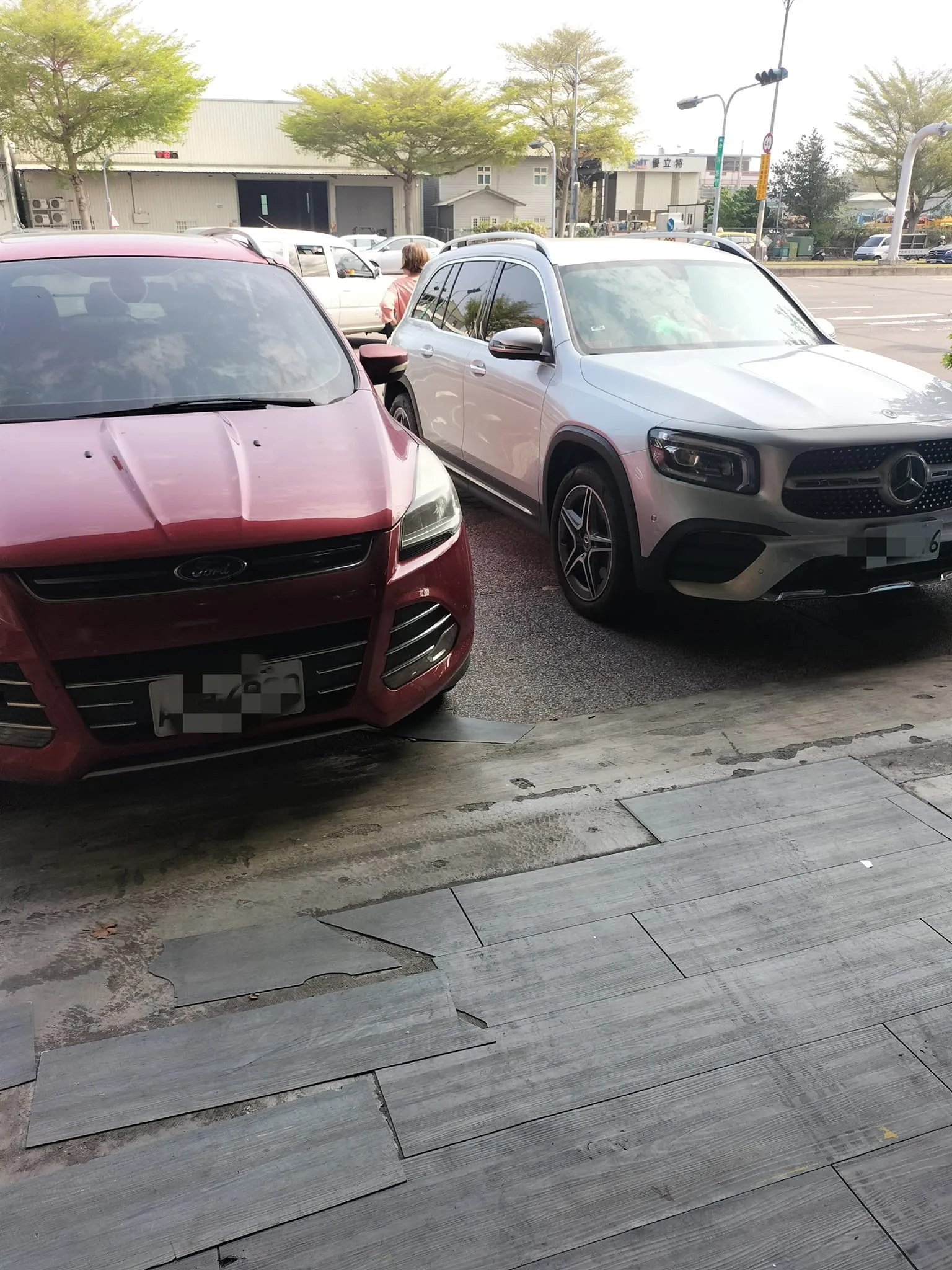 感謝各位車主的肯定 各地的老闆光臨唯一指定 #富昇副車架製造所 安裝襯套