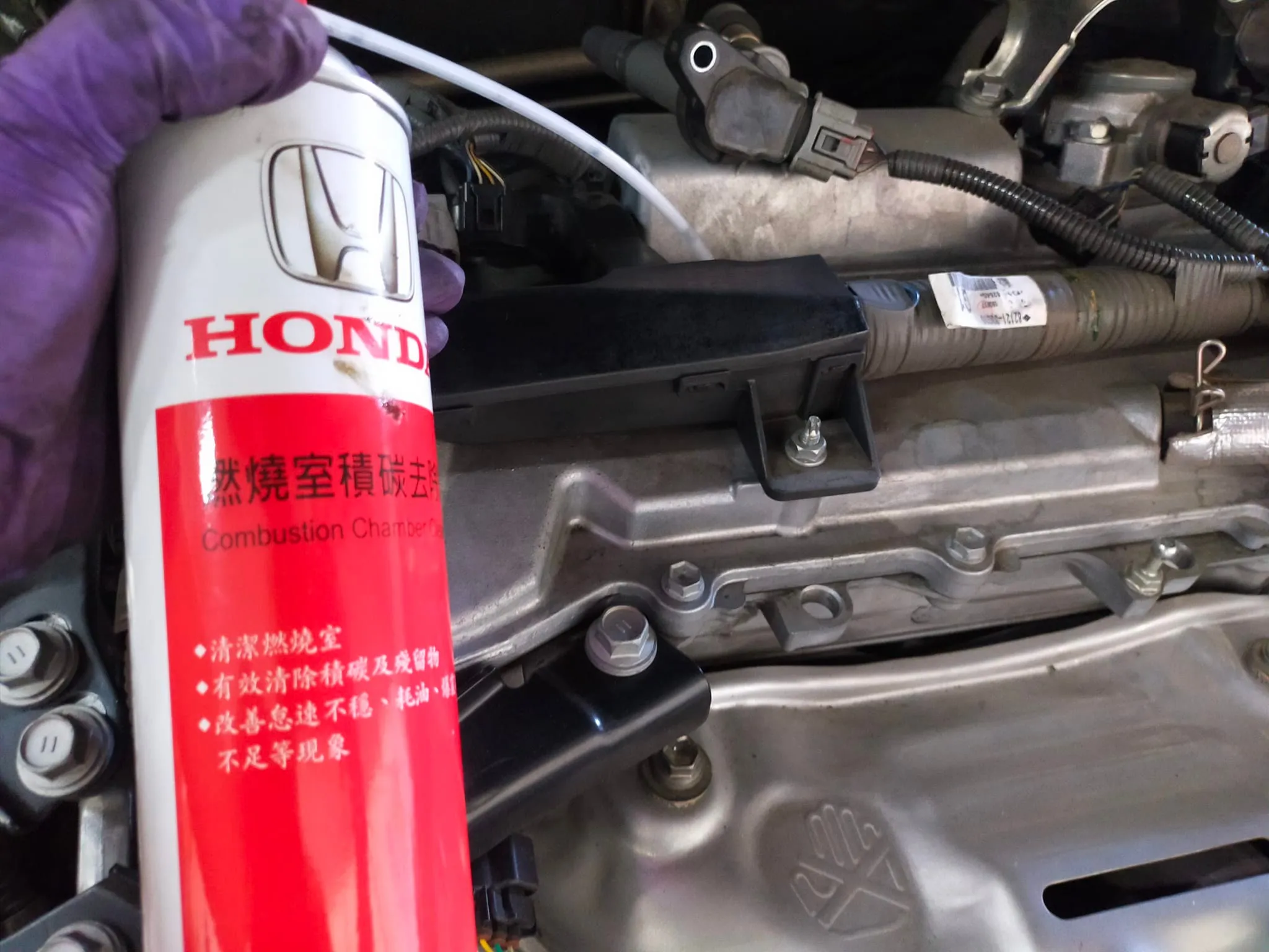 感謝粘伯粘董信任來廠大保養愛車，更換變速箱油，清洗積碳，更換火星塞，清洗冷氣系統，更換前，後煞車片，煞車油！